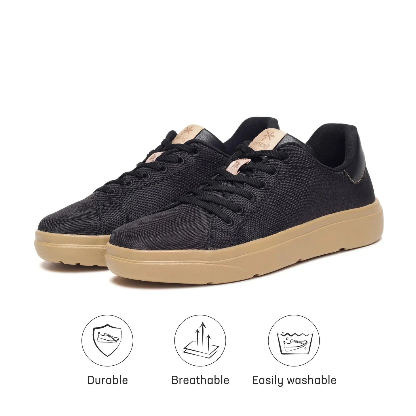 Classic Black Sneakers for Men Plaeto