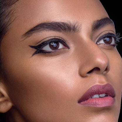 Sugar Cosmetics Born To Wing Gel Eyeliner 2.299999952316284 GRAM