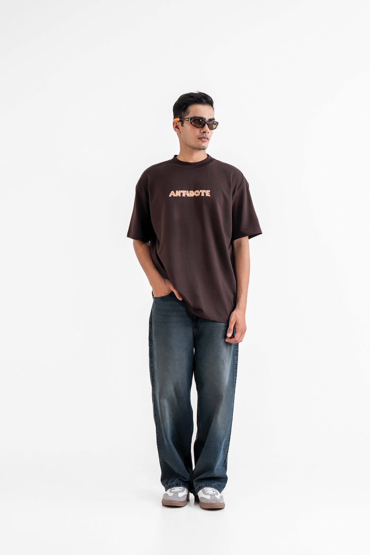Antidote Heavyweight Oversized Printed Brown T-Shirt Main Character