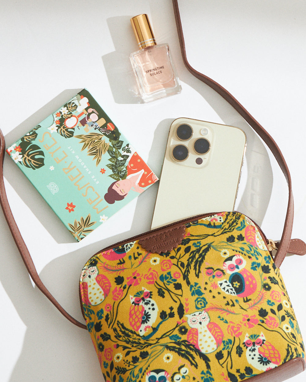 Jungle Stories Sling Bag