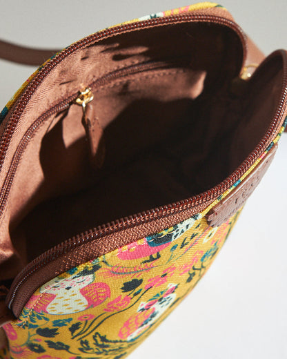 Jungle Stories Sling Bag