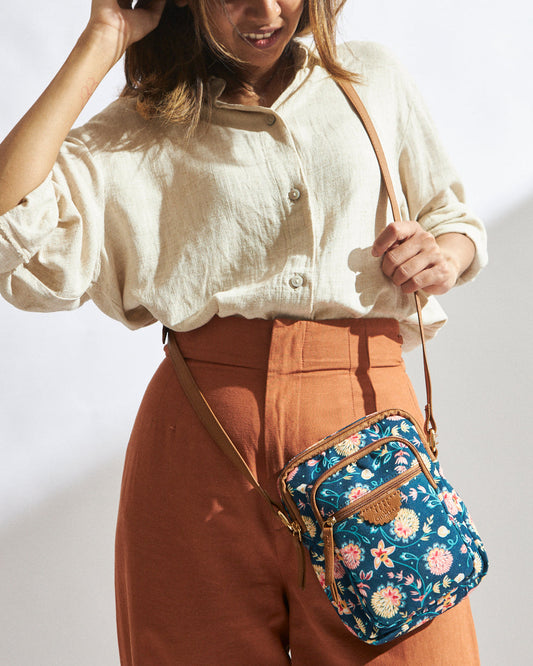 Bloom Wallet Sling Bag