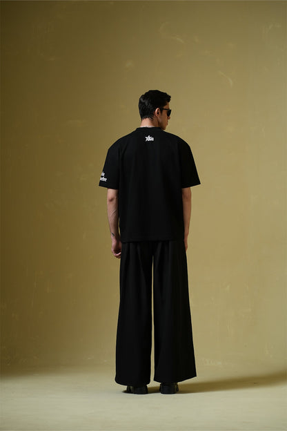 Nevermind Printed Black Oversized T-Shirt