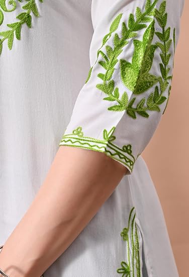 Women Kashmiri Embroidered Straight Kurta-White Green