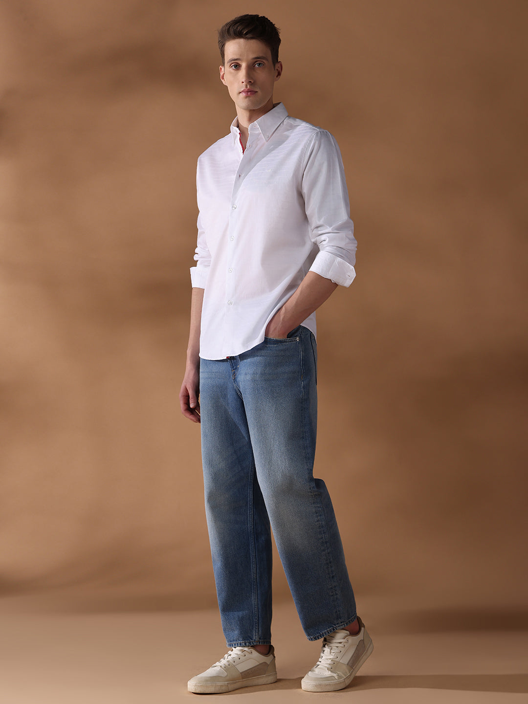 White Regular Fit Stripes Formal Shirt for Men (LOTH)