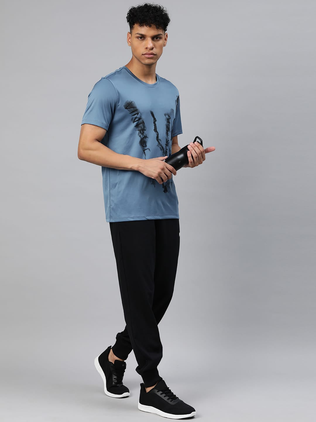 Alcis Men Blue Typography Printed Dry Tech Slim Fit T-shirt