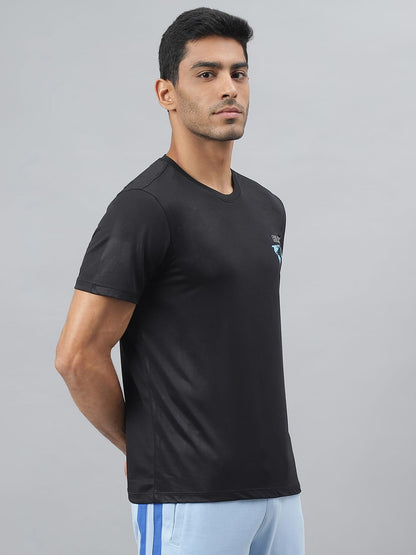Alcis Men Black Anti-Static Slim-Fit Round Neck Training T-Shirt