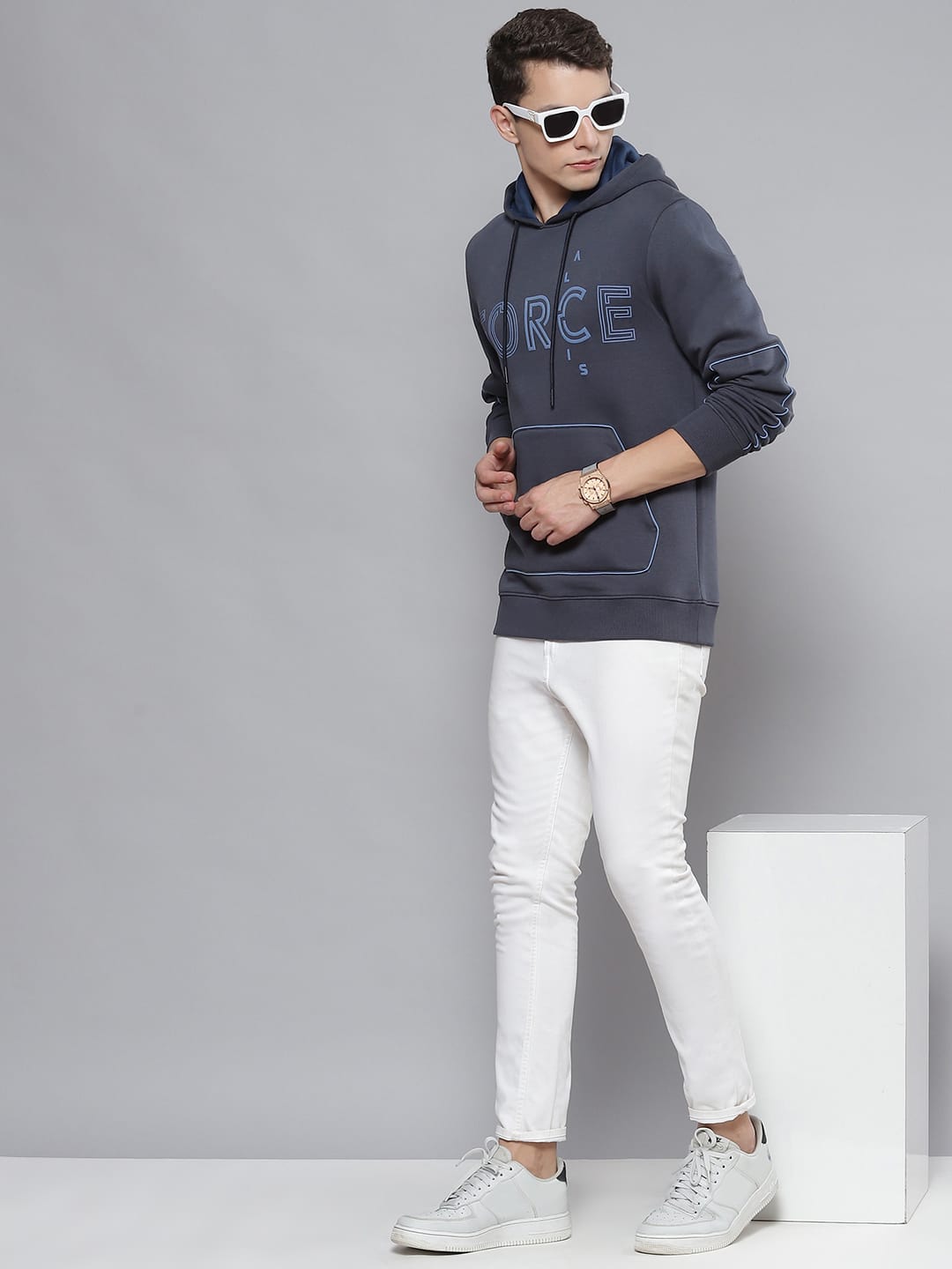 Alcis Men Navy Blue Printed Hooded Sweatshirt