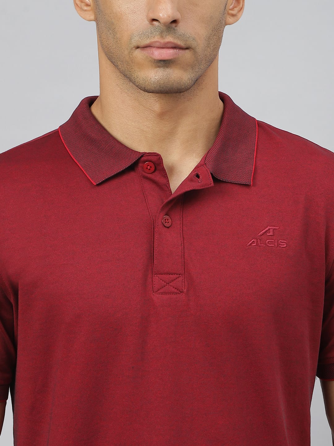 Alcis Men Maroon & Black Anti-Static Slim-Fit Metro Athleisure Polo T-Shirt