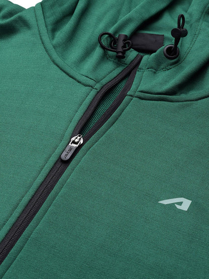 Alcis Men Green Solid Tracksuit