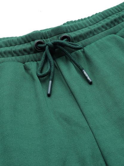 Alcis Men Green Solid Tracksuit