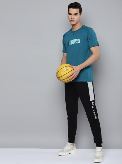 Alcis Men Teal Printed Slim Fit Running T-shirt