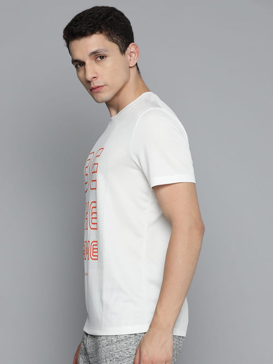 Alcis Men White Typography Printed Slim Fit T-shirt
