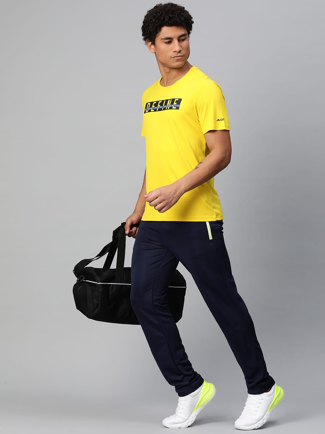 Alcis Men Typography Printed Anti Static Slim Fit T-shirt