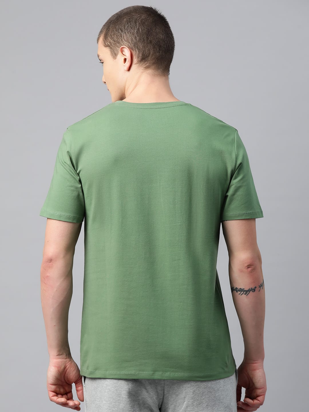 Alcis Men Green Typography Printed Sports T-shirt