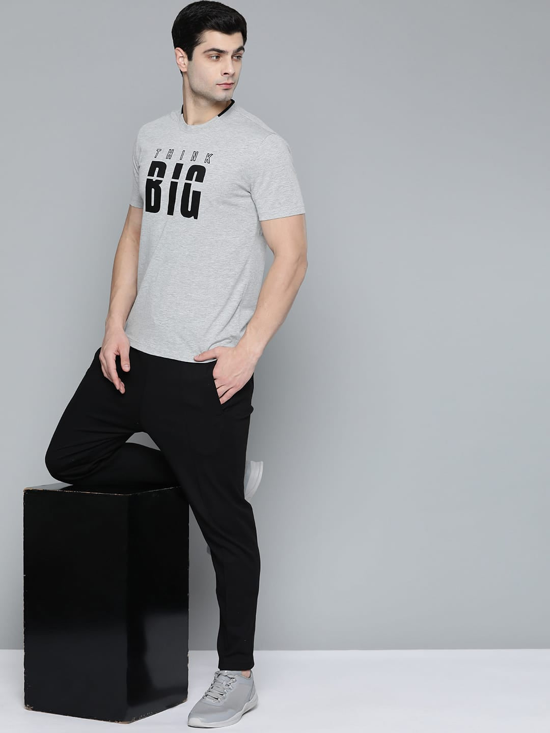 Alcis Men Grey Melange Black Typography Printed T-shirt