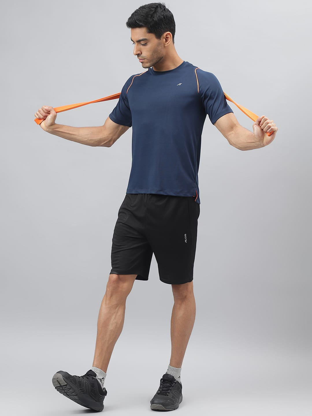 Alcis Men Navy Anti-Static Slim-Fit Round Neck Training T-Shirt