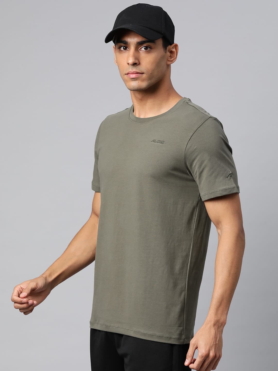 Alcis Men Solid Stretchex Slim Fit T-shirt