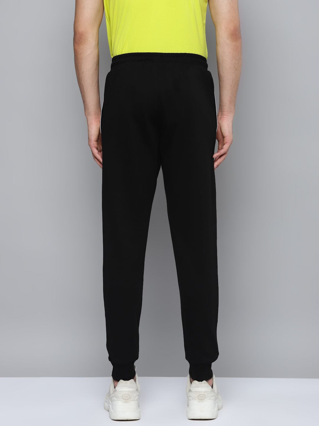 Alcis Men Black Slim Fit Solid Running Joggers