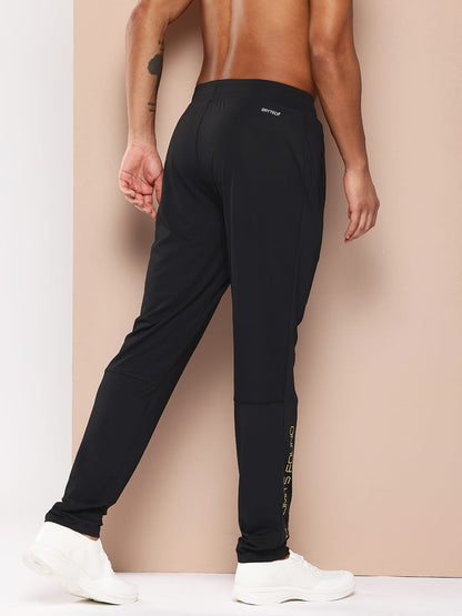 No Limits Stretch X Trackpants