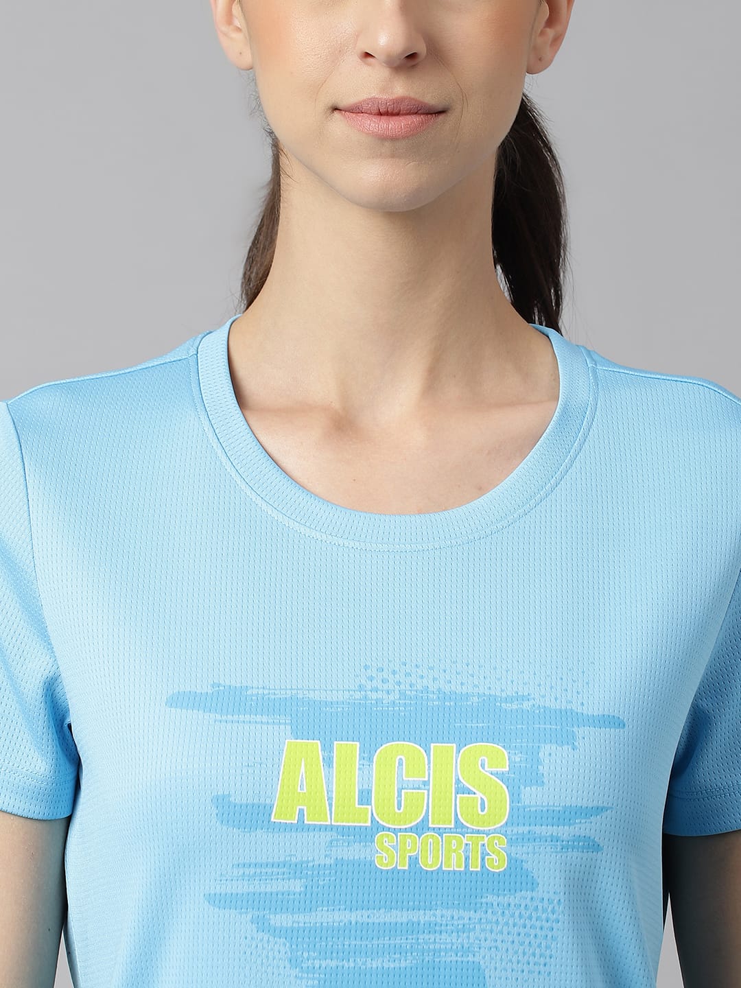Alcis Women Printed Blue Anti-Static Slim-Fit Round Neck Training T-Shirt