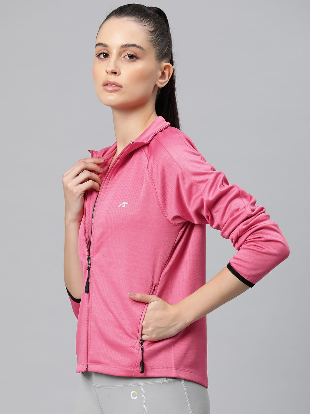 Alcis Women Typography Training or Gym Sporty Jacket