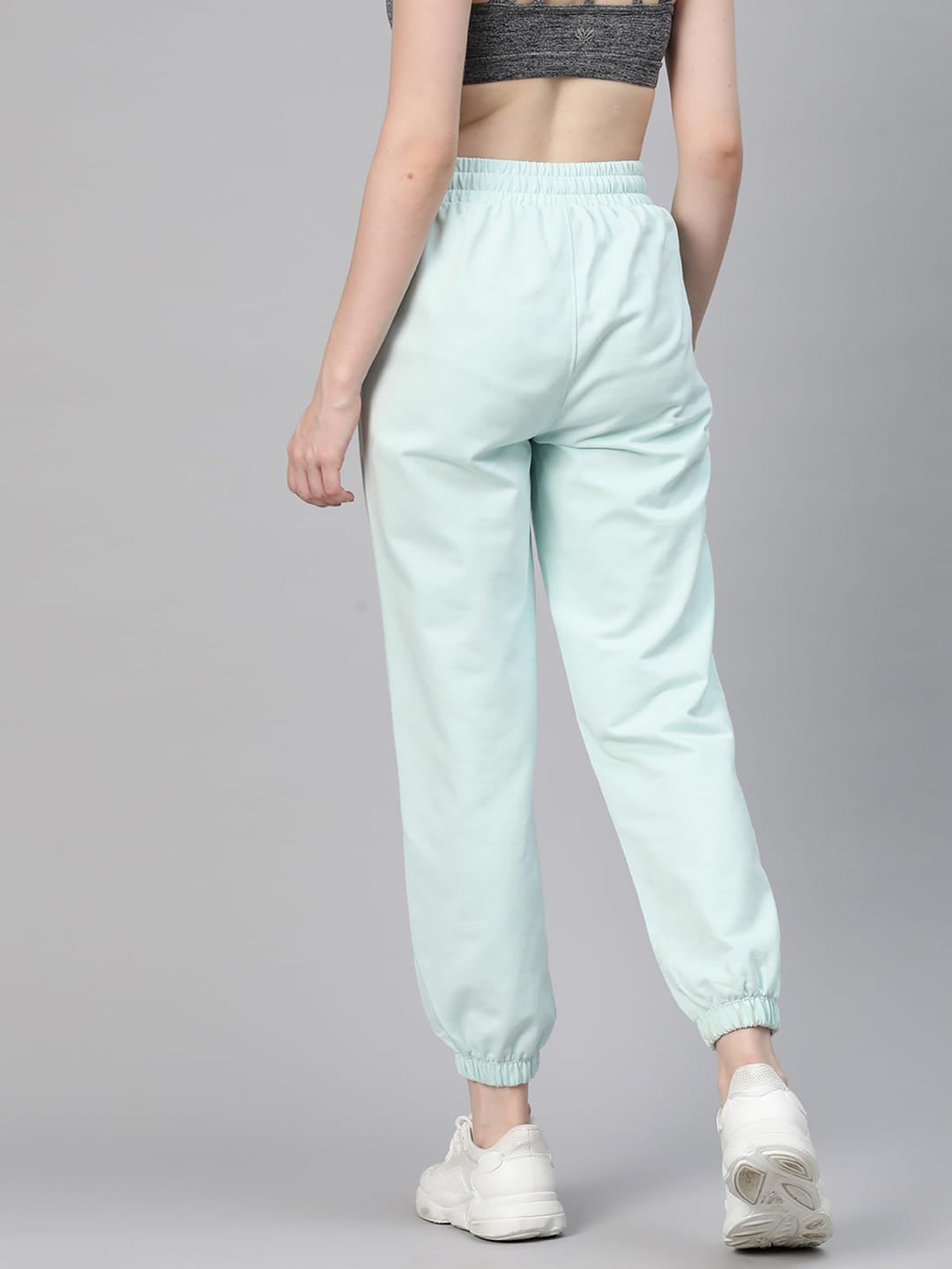 Alcis Women Solid Regular-Fit Joggers