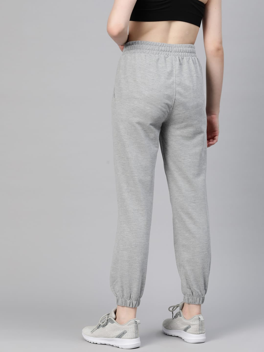 Alcis Women Solid Regular-Fit Joggers