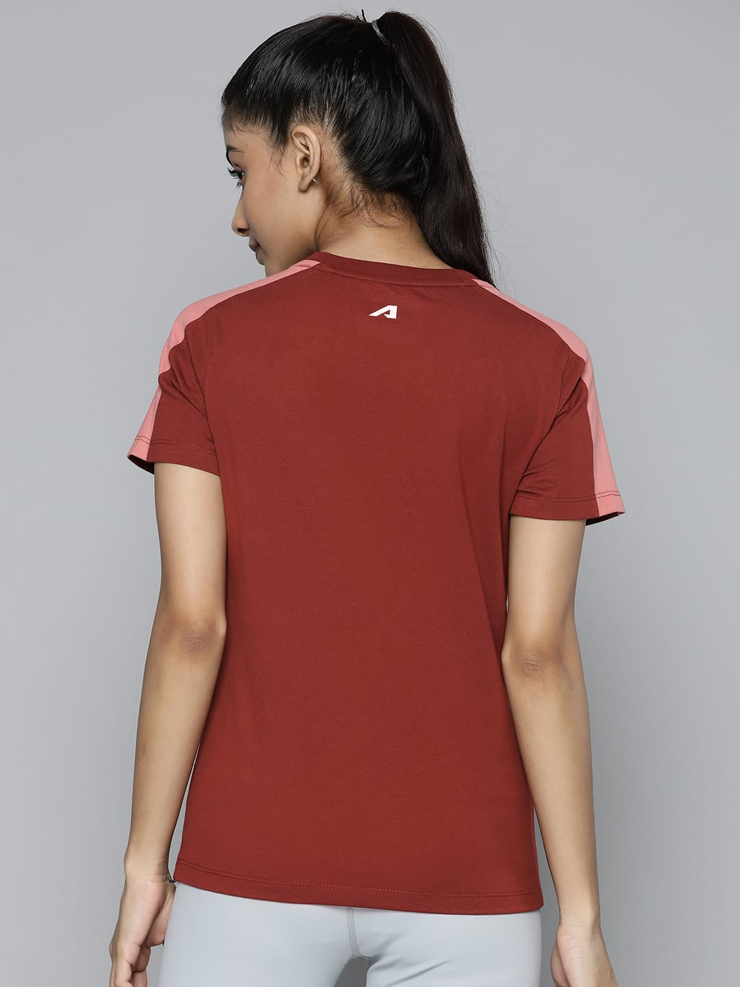 Women Rust Red & White Typography Printed Slim Fit Training or Gym T-shirt