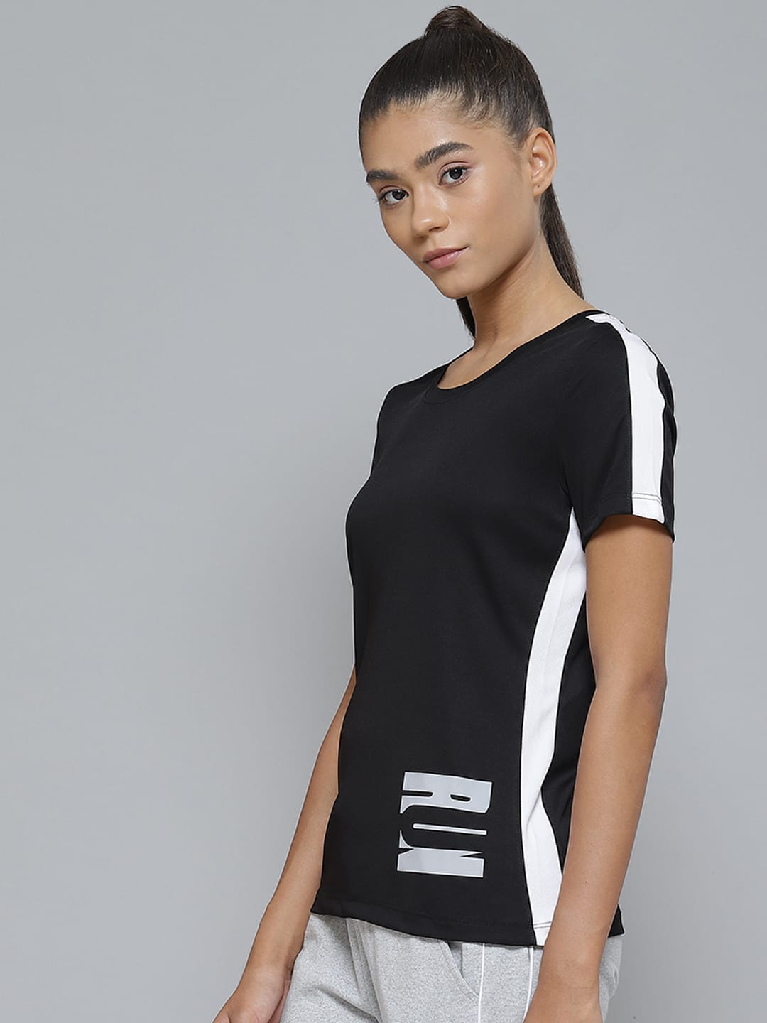 Alcis Women Black Printed Slim Fit T-shirt