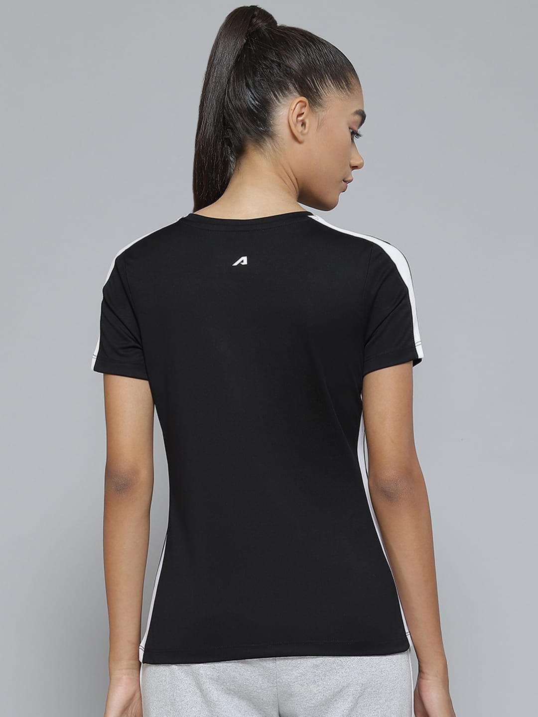 Alcis Women Black Printed Slim Fit T-shirt