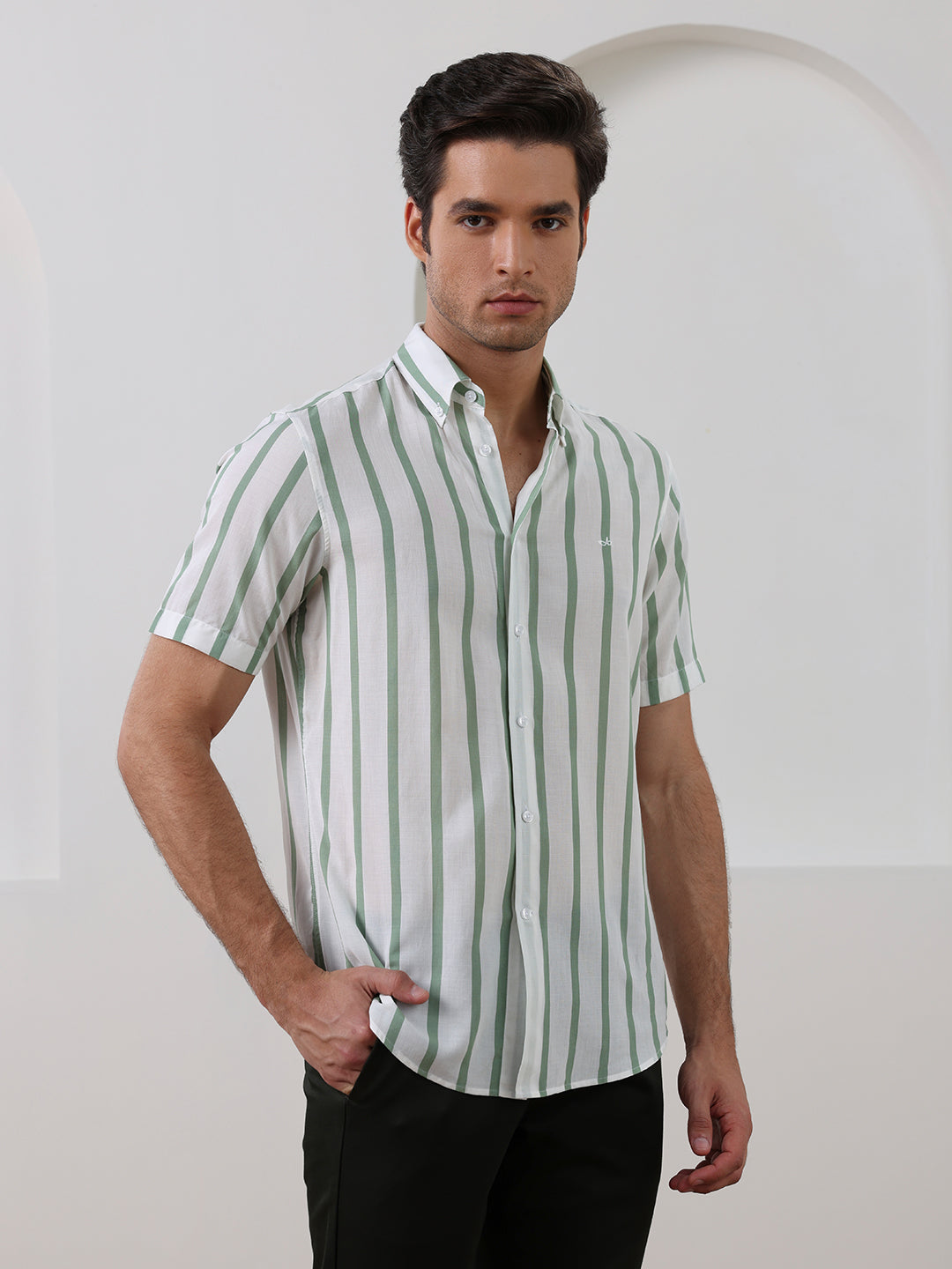Green Regular Fit Striped Casual Cotton Blend Shirt for Men (CODEX)