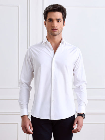 White Regular Fit Solid Formal Cotton Shirt for Men (LADAK)