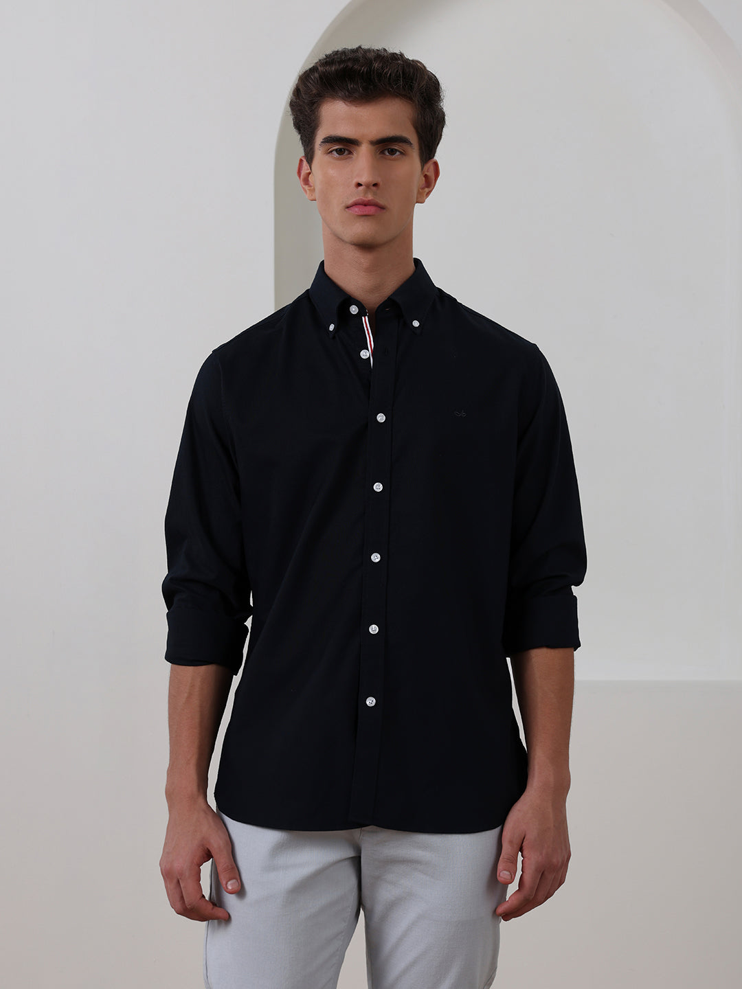 Black Regular Fit Solid Casual Cotton Shirt for Men (LIRIC)