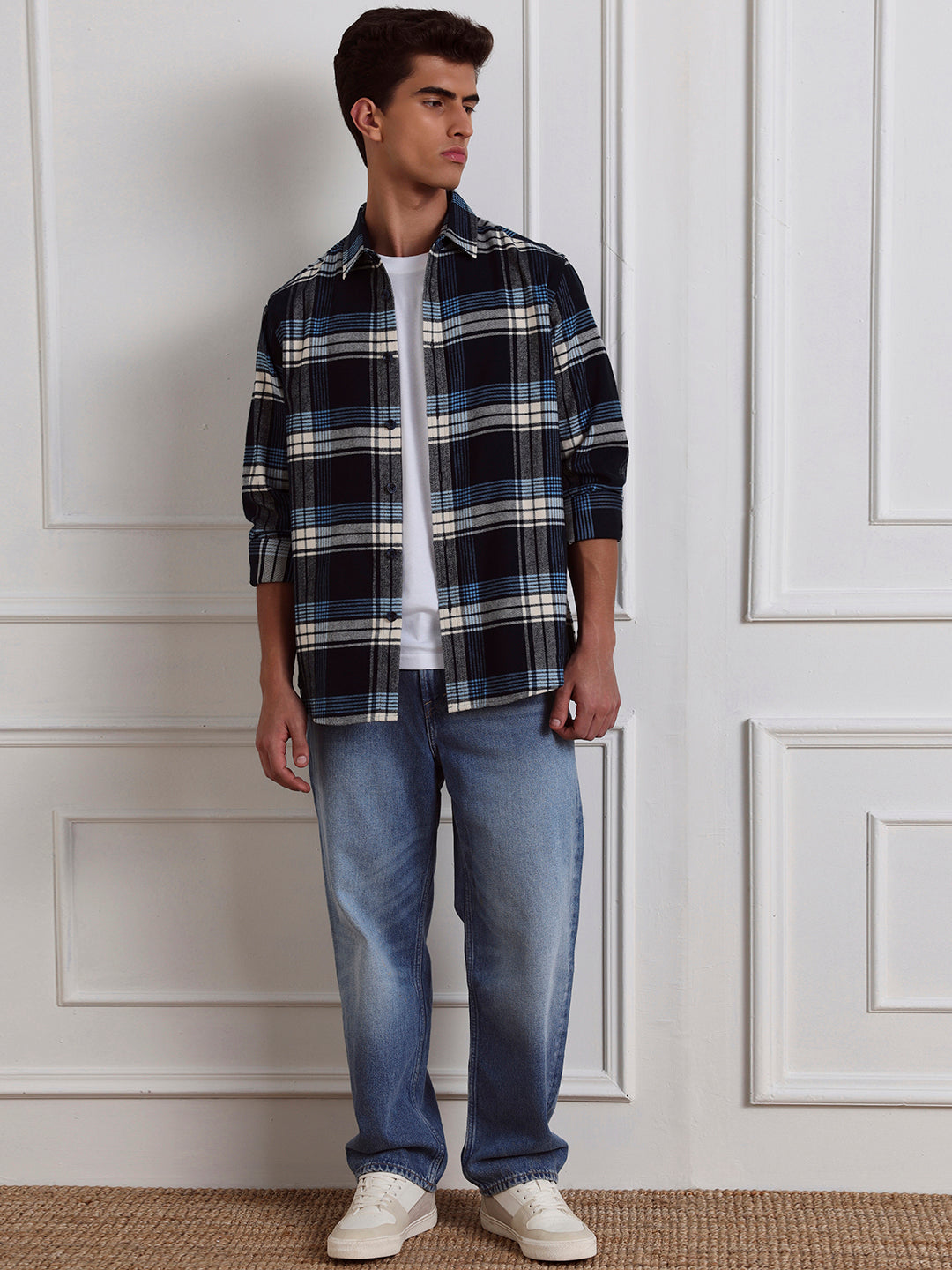 Blue Relaxed Fit Checked Casual Cotton Shirt for Men (LEWI)