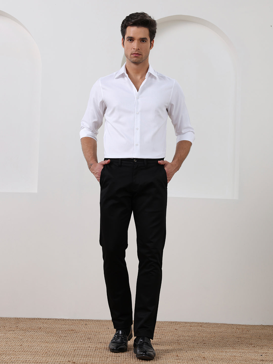 White Regular Fit Solid Formal Cotton Shirt for Men (LUPRA)