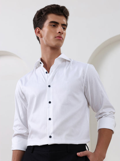 White Regular Fit Solid Formal Cotton Shirt for Men (LAWO)