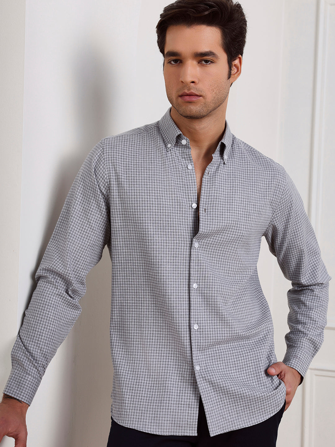 Grey Regular Fit Checked Casual Cotton Shirt for Men (COALA)