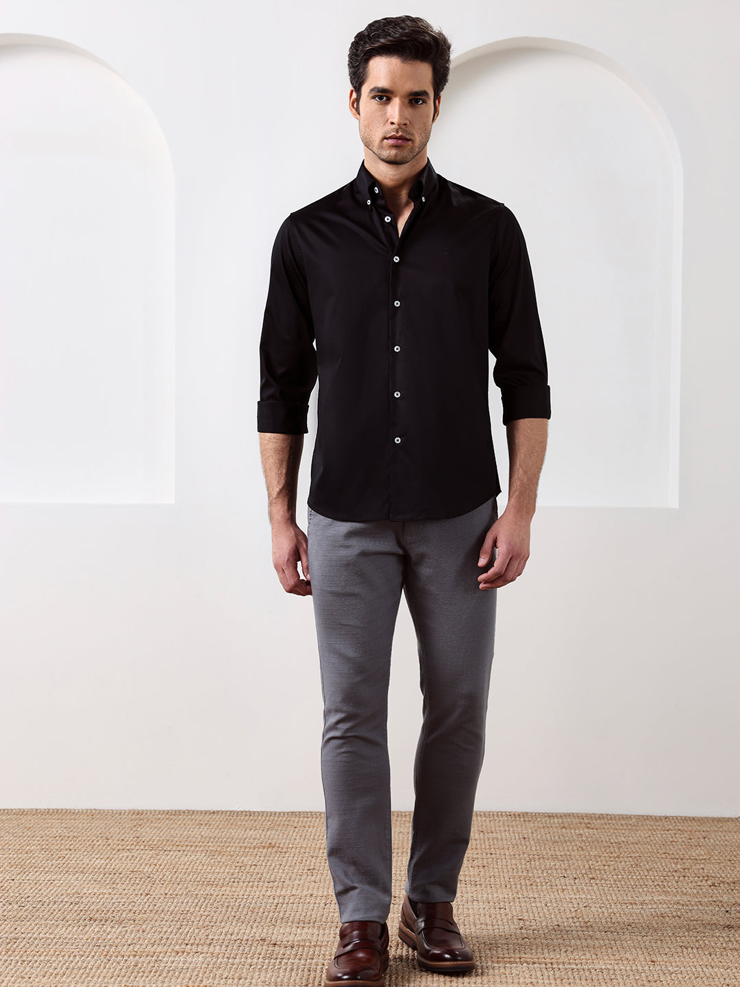 Black Regular Fit Solid Formal Cotton Shirt for Men (LISSA)
