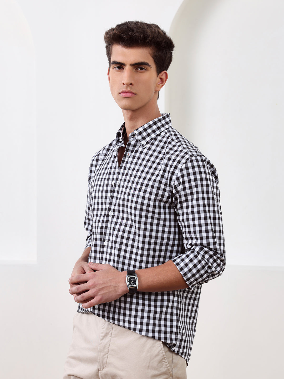 Black Regular Fit Checked Casual Cotton Shirt for Men (CHILO)