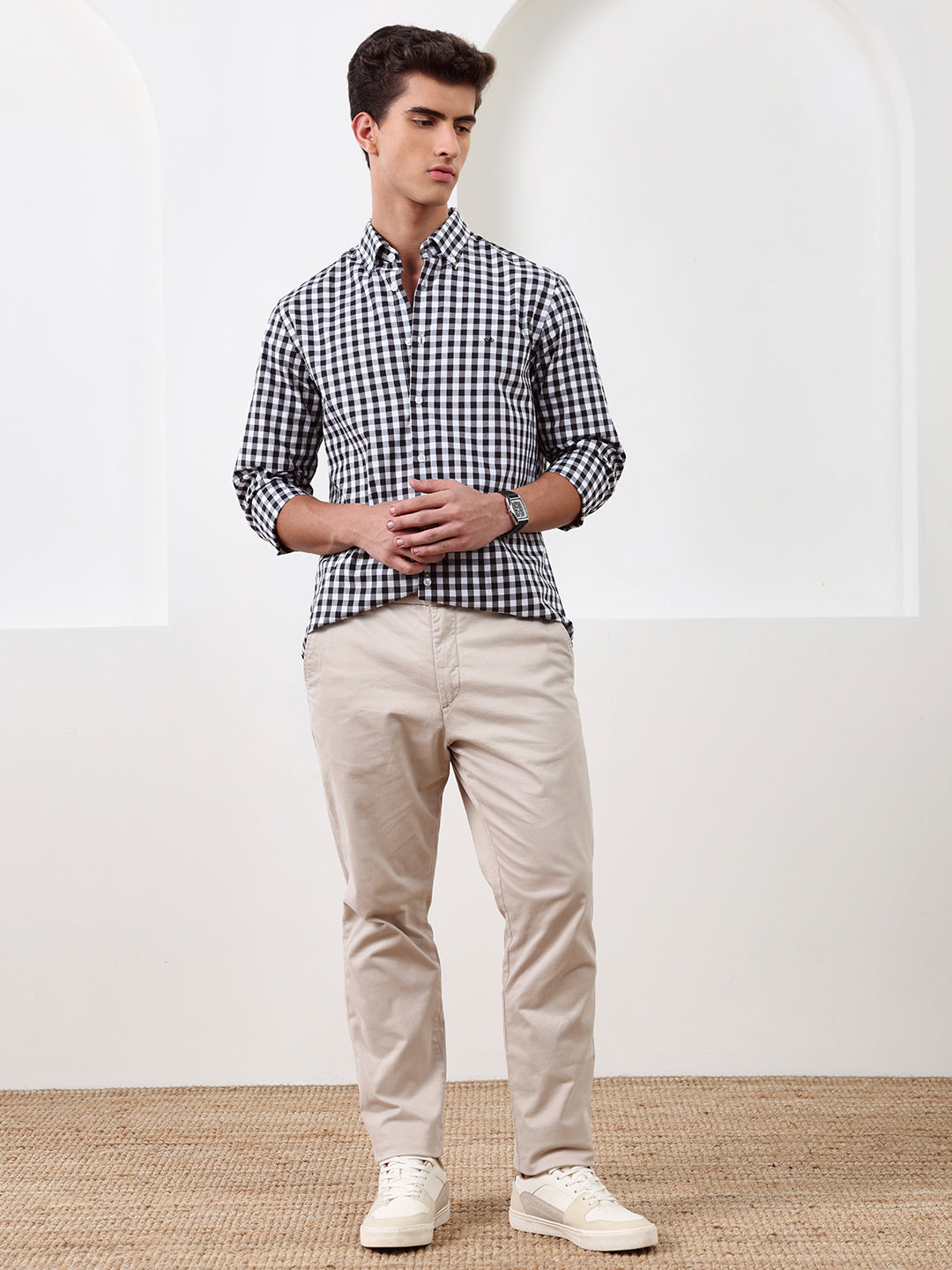 Black Regular Fit Checked Casual Cotton Shirt for Men (CHILO)