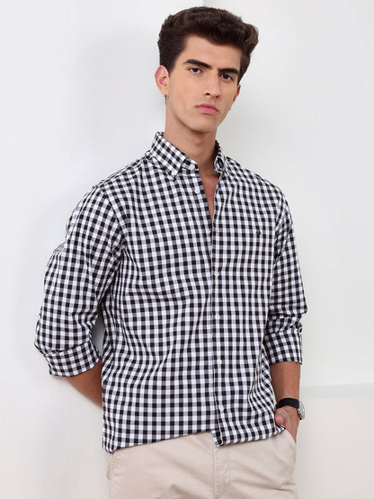Black Regular Fit Checked Casual Cotton Shirt for Men (CHILO)
