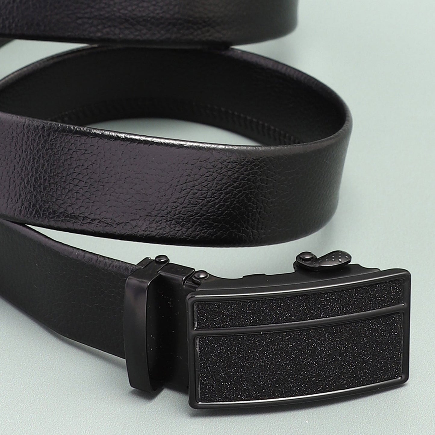 Men Black Solid Waist Belt
