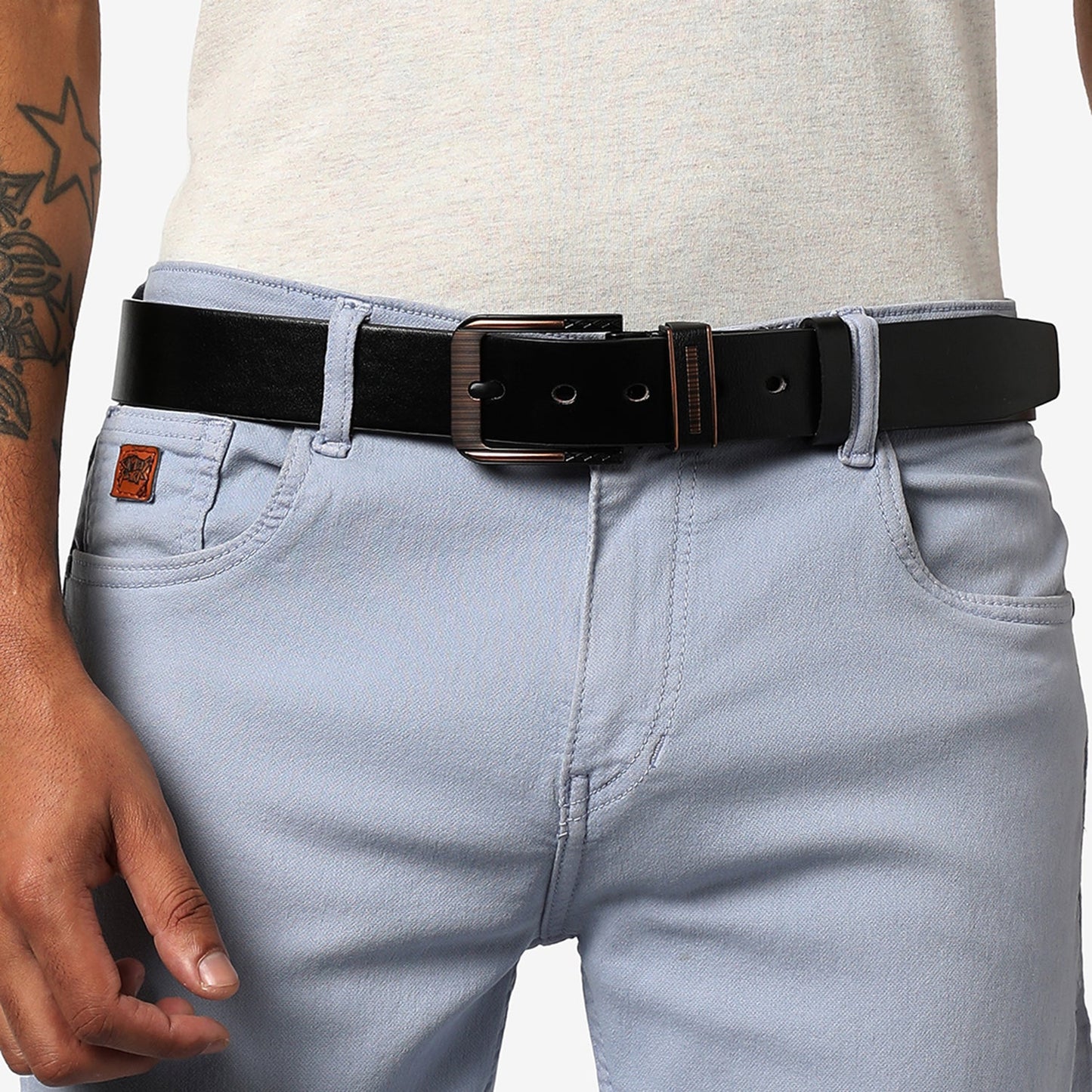 Men Black Textured Waist Belt
