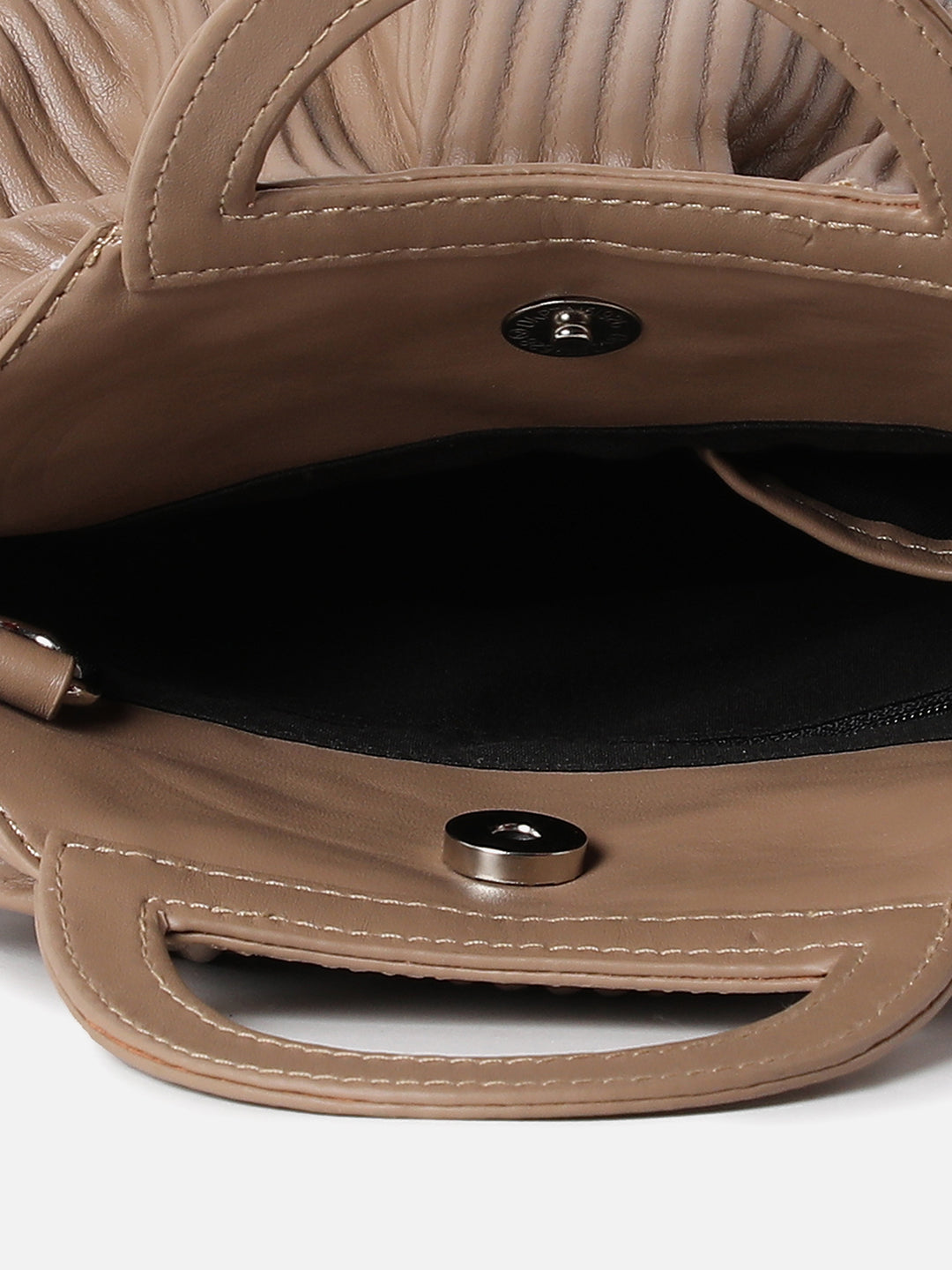 TEXTURED BROWN HAND CLUTCH