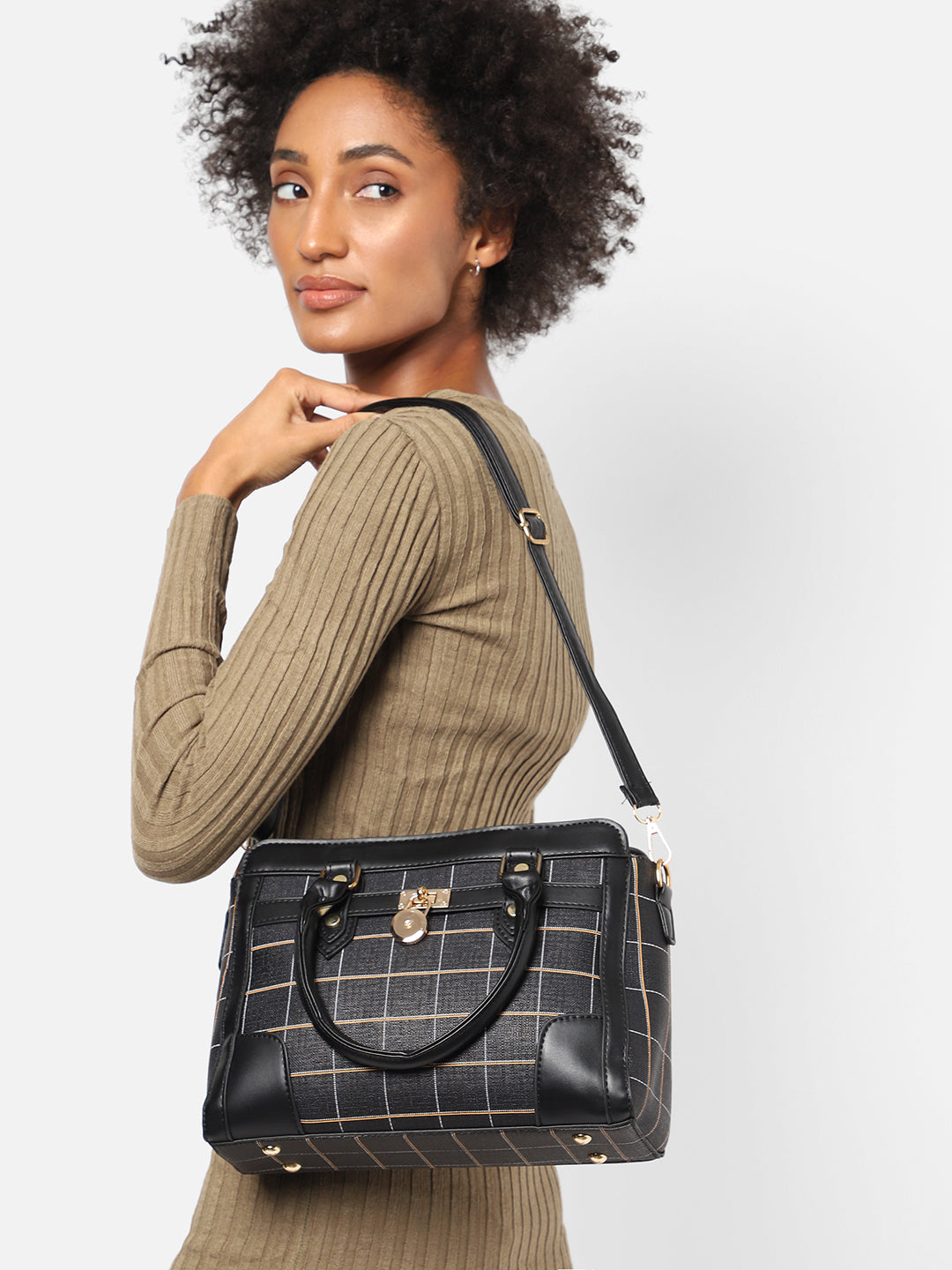 Noir Black Handbag With Pouch