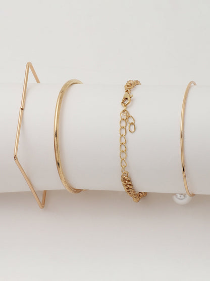 SLEEK WHITE ANALOG ROUND DIAL WITH GOLD METAL MESH STRAP WATCH AND BRACELET