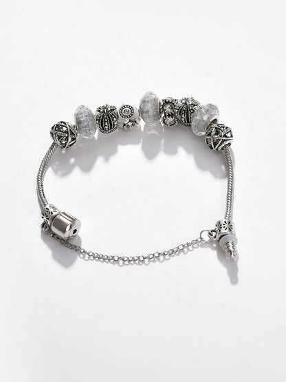 SLEEK SILVER ANALOG ROUND DIAL WITH METAL MESH STRAP WATCH AND BRACELET