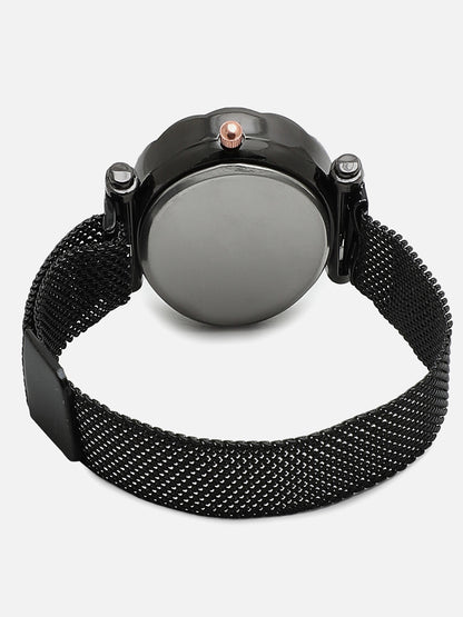 Black Embellished Decorative Analog Round Dial With Black Metal Mesh Strap Watch & Bracelet