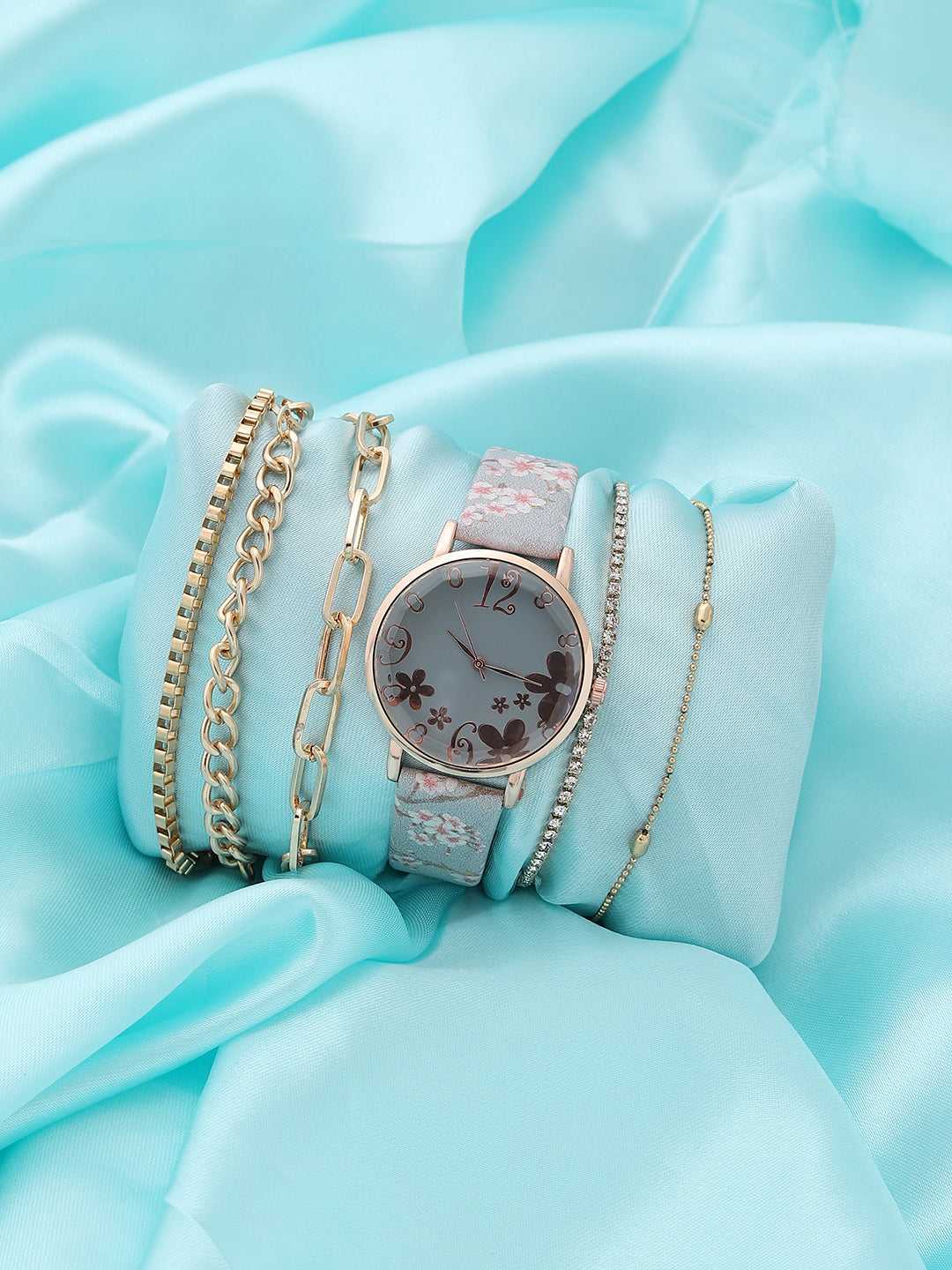 Grey Decorative Analog Round Dial With Floral Printed Leather Strap Watch & Bracelets